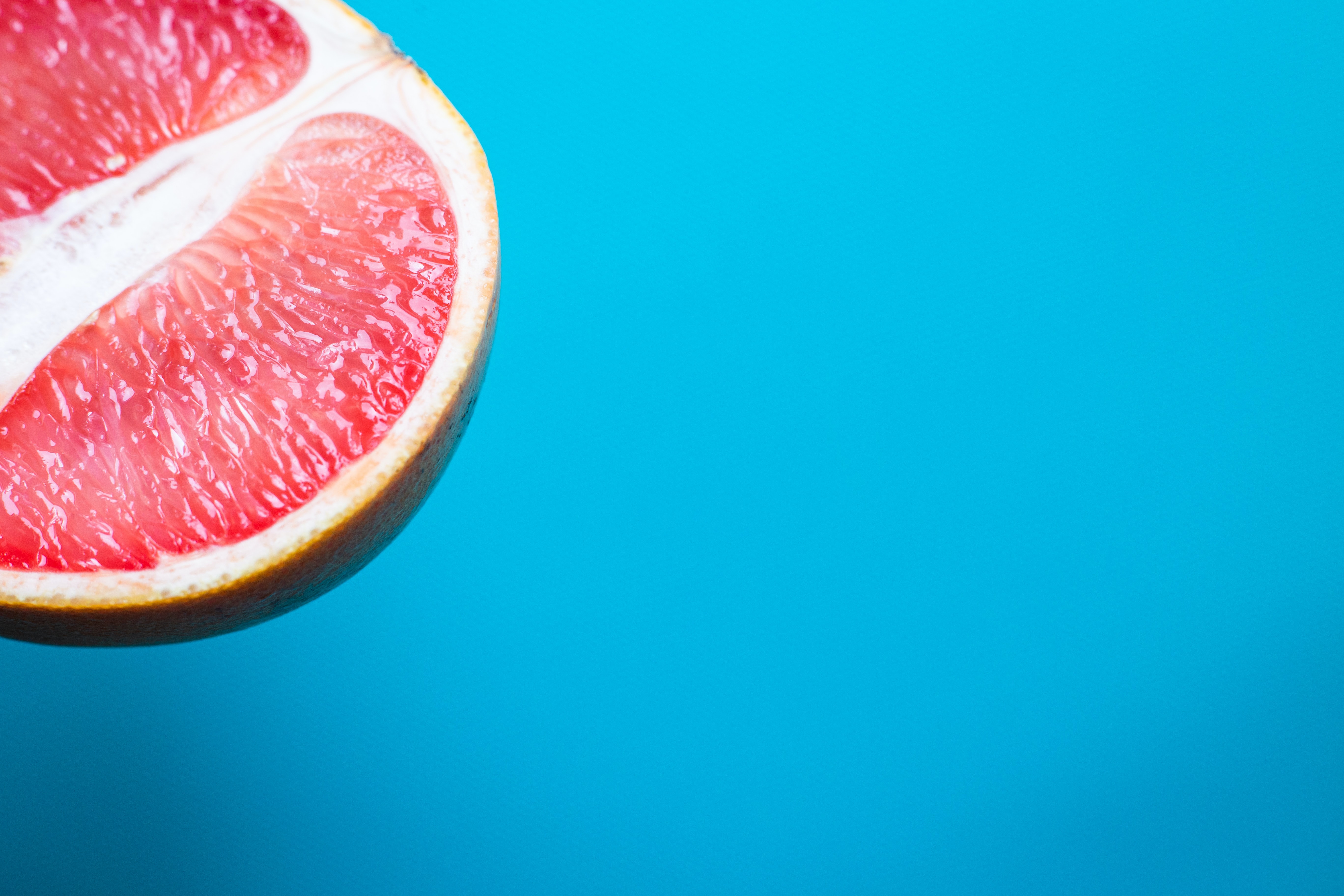 louis-hansel-shotsoflouis-kQllJCvqfHk-unsplash
